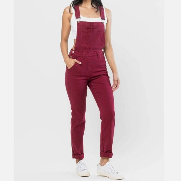 Judy Blue Garment Dyed Boyfriend Double Cuff Overalls M Maroon Streetwear NWT - Picture 1 of 15